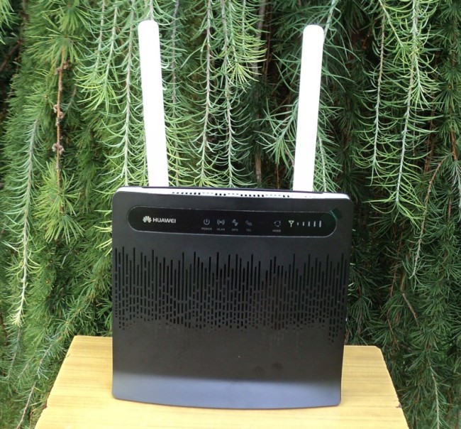 Bezprzewodowy router Huawei LTE CPE B593